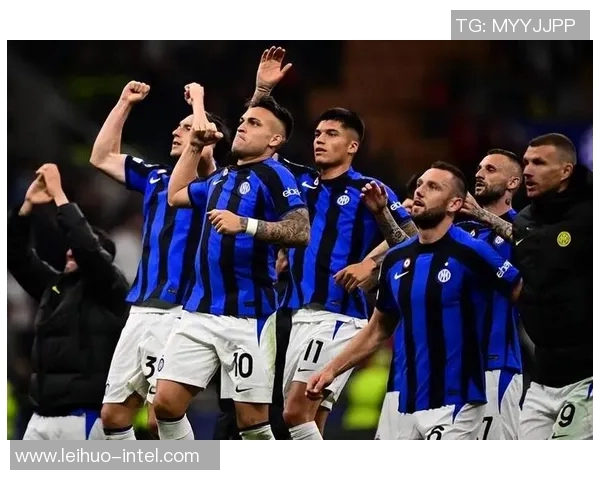 欧冠精彩对决：里昂逆转马竞神扑瞬间引爆全场十大进球回顾