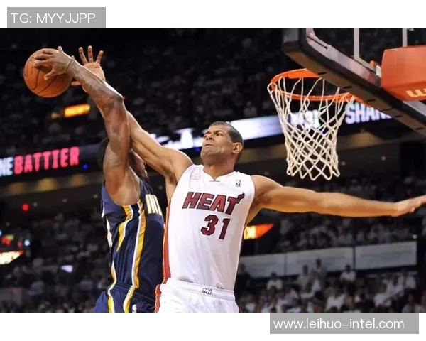 巴蒂尔交易姚明背后的故事与NBA球队重建的深远影响