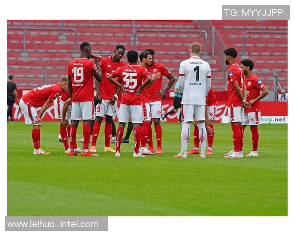 英超精彩对决多特蒙德绝杀那不勒斯全场沸腾赛后分析