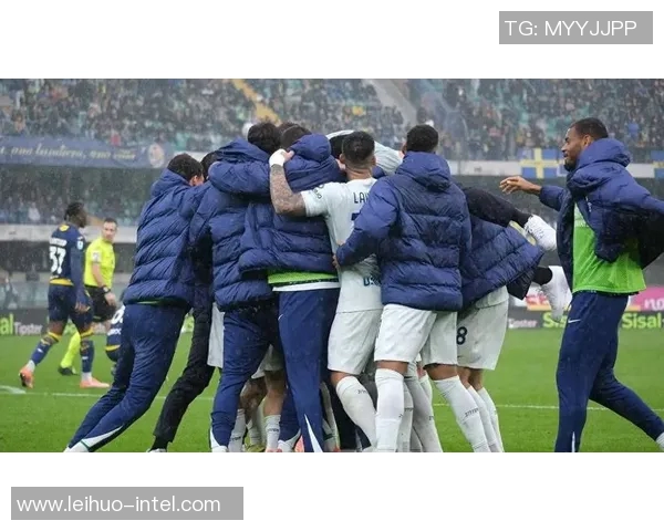 友谊赛精彩回顾:里昂轻取国米乌龙球引发全场欢呼 友谊赛精彩回顾:里昂轻取国米乌龙球引发全场欢呼