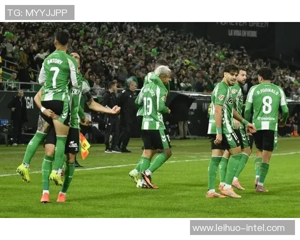 西甲精彩对决里昂大胜尤文图斯帽子戏法点燃全场热情