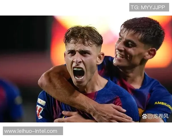 西甲激战:莱比锡与拜仁战成平局乌龙球引发全场热议 西甲激战:莱比锡与拜仁战成平局乌龙球引发全场热议