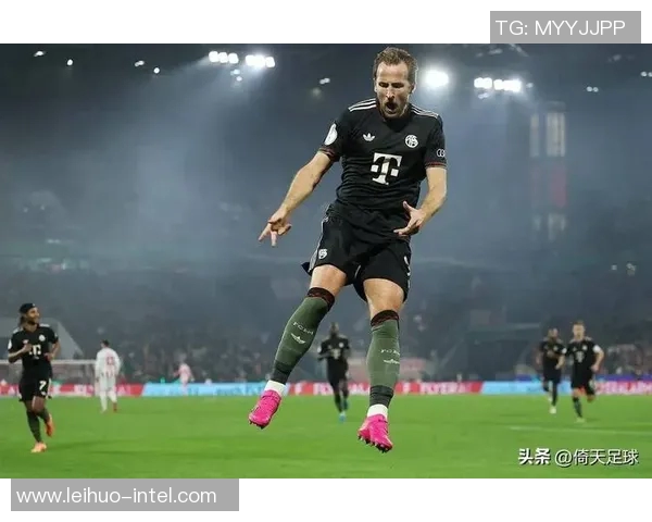 世界杯惊现冷门巴黎圣日耳曼与拜仁激战成平局帽子戏法引爆全场